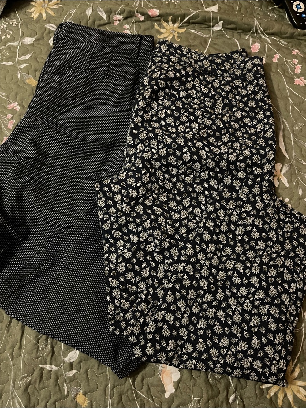 Blue poka dots ankle length pants & blue with white flower pattern ankle pants